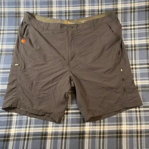 The American Outdoorsman Mens XXL Gray Nylon Hiking Cargo Shorts Elastic Waist